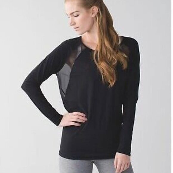 Lululemon If You're Lucky Long Sleeve Tee Women's Size 8 EUC - Picture 1 of 6